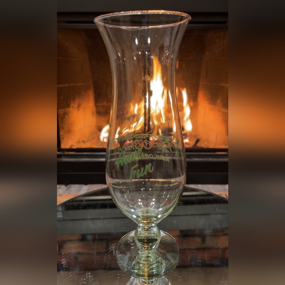 20oz Pat O’Brien’s Hurricane Glass - Picture 3 of 6
